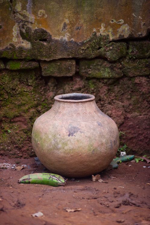 Clay pot,